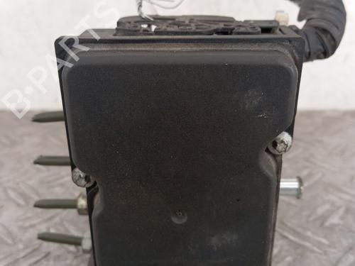 ABS Bremseaggregat TOYOTA AYGO (_B1_) 1.4 D-4D (WNB10_, WNB10R) (54 hp) 28342864