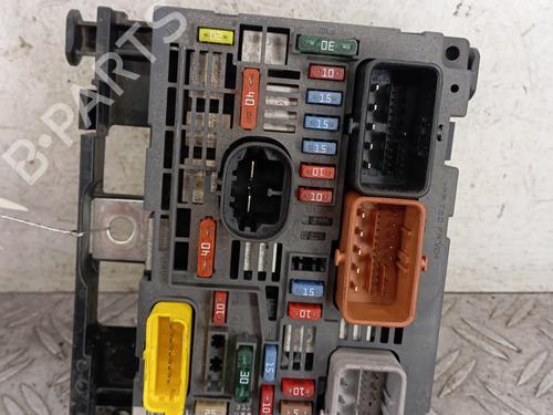 Used Fuse box PEUGEOT 308 I (4A_, 4C_) 1.6 HDi (109 hp) 28339996