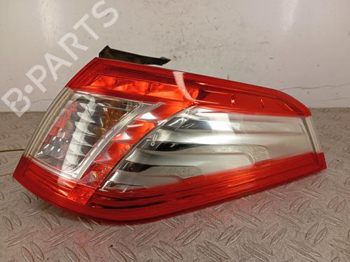 Høyre baklys PEUGEOT 508 SW I (8E_) 2.0 HDi (163 hp) 31756717