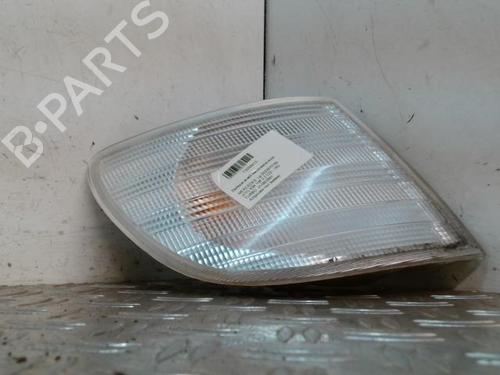 Right front indicator MERCEDES-BENZ VITO Van (W638) 108 CDI 2.2 (638.094) | BP28340634C33 