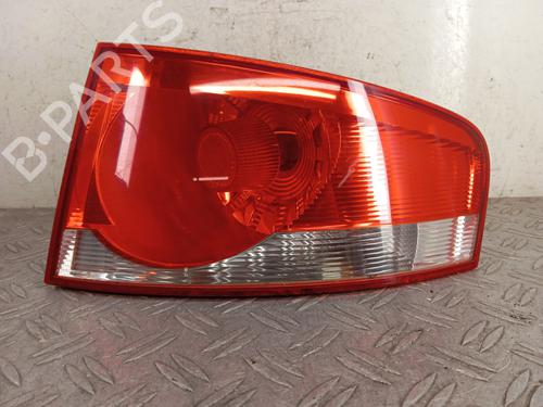 Right taillight SEAT ALTEA XL (5P5, 5P8) 2.0 TDI 16V 5P8945112A