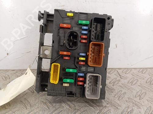 Used Fuse box Fuse box PEUGEOT 207 (WA_, WC_) 1.4 HDi (68 hp) 32371306 32371306