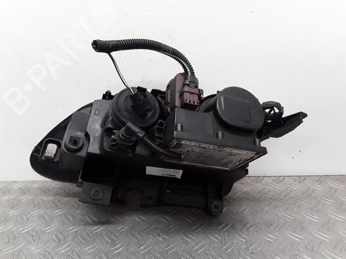 Right headlight RENAULT ESPACE III (JE0_) 2.0 16V (JE0N, JE0L, JE02) | BP28337796C29