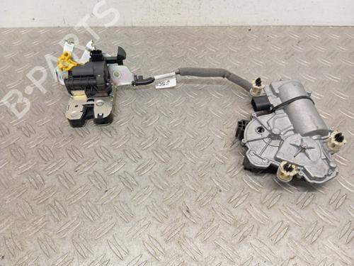 Used Tailgate lock AUDI A4 B9 Avant (8W5, 8WD) 2.0 TDI (190 hp) 28343616