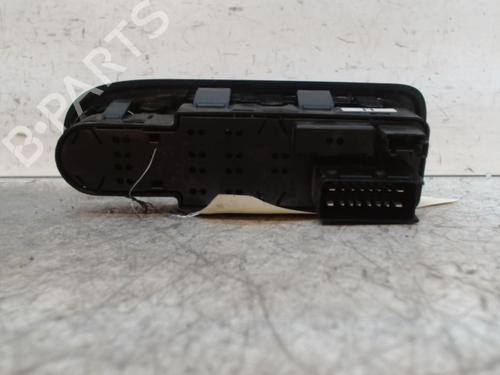 Used Left front window switch CITROËN C3 II (SC_) 1.4 HDi 70 (SC8HZC, SC8HR0, SC8HP4) (68 hp) 28342424