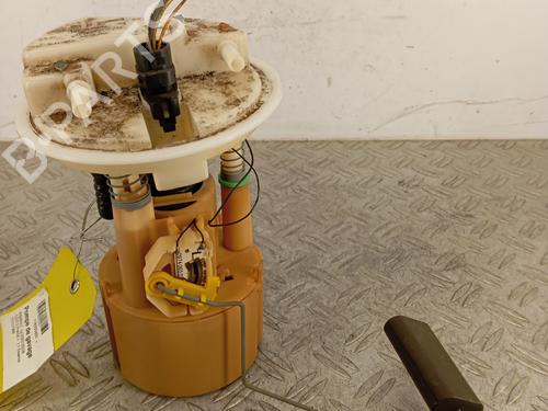 Used Fuel pump RENAULT CLIO II (BB_, CB_) 1.2 (BB0A, BB0F, BB10, BB1K, BB28, BB2D, BB2H, CB0A,... (58 hp) 31377227