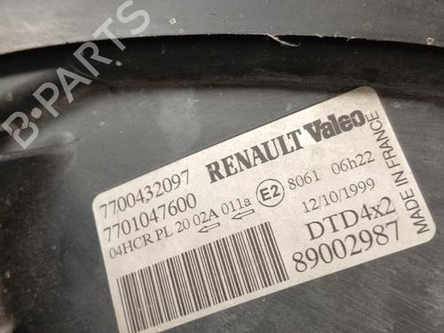 Used Right headlight Right headlight RENAULT SCÉNIC I MPV (JA0/1_, FA0_) 1.6 (JA00, JA16, JA15, JA19, JA1V, JA2B, JA2C, JA0B,... (107 hp) 40551742 40551742
