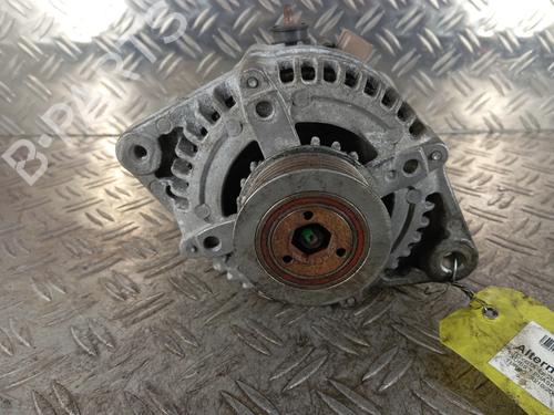 Used Alternator TOYOTA AURIS (_E15_) 1.4 D-4D (NDE150_, NDE150R) (90 hp) 30572206