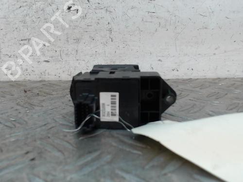 Used Switch RENAULT MEGANE III Grandtour (KZ0/1) 1.5 dCi (KZ09, KZ0D, KZ1G, KZ29, KZ14, KZ1W, KZ10, KZ1F,... (110 hp) 28340724