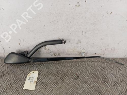 Used Front windshield wiper arm RENAULT SCÉNIC II (JM0/1_) 1.9 dCi (JM14) (131 hp) 32302433
