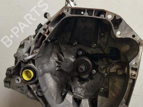Used Gearbox RENAULT TWINGO II (CN0_) 1.5 dCi (CN0E) (64 hp) 28342891
