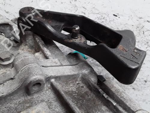 Gearbox RENAULT SCÉNIC III (JZ0/1_) 1.9 dCi (JZ0J, JZ1J, JZ1K, JZ1S) | BP28338215M3 