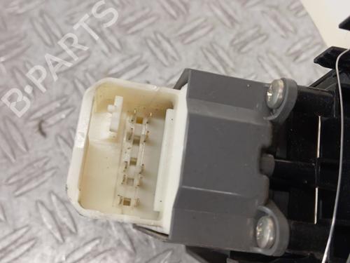 Left front window switch TOYOTA YARIS (_P13_) 1.4 D (NLP130_, NLP130) | BP28348232I27 