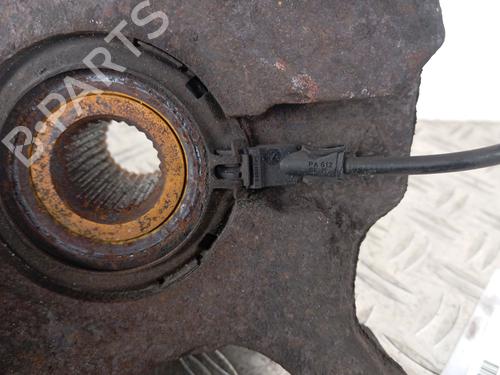 Used Left front steering knuckle Left front steering knuckle RENAULT TRAFIC II Bus (JL) 2.0 dCi 90 (JL00, JL01, JL0H, JL0M, JL0P, JL0S) (90 hp) 28587344 28587344