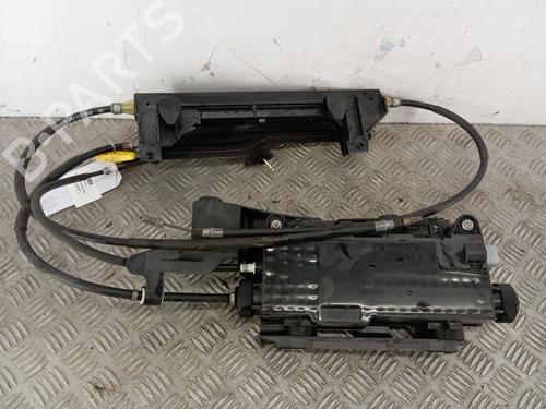 Electric handbrake RENAULT SCÉNIC II (JM0/1_) 1.6 (JM0C, JM0J, JM1B) | BP29252044E5