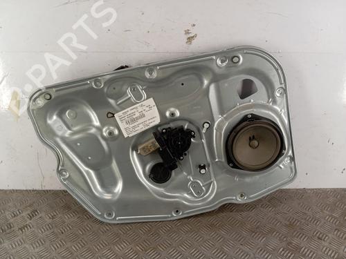 Alzavetro anteriore sinistro ALFA ROMEO GIULIETTA (940_) 1.4 TB (940FXA1A, 940FXT1A) (120 hp) 29888822