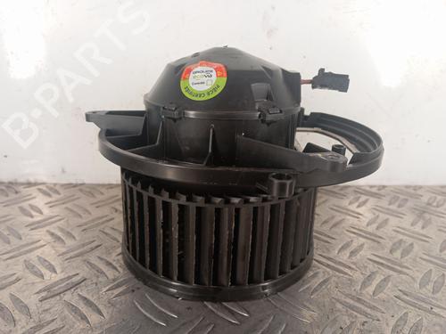 Used Heater blower motor BMW 1 (F20) 118 d (143 hp) 29488645