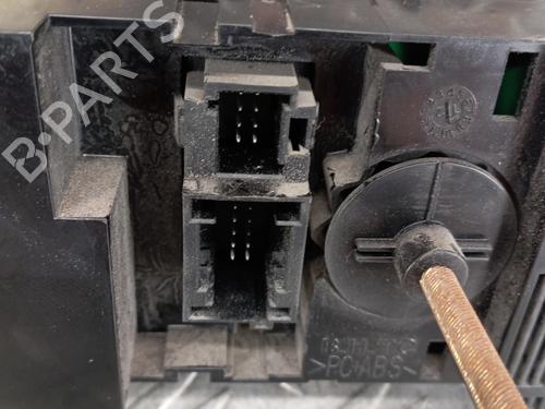 Used Climate control Climate control VW CRAFTER 30-50 Van (2E_) 2.0 TDI (136 hp) 33041790 33041790