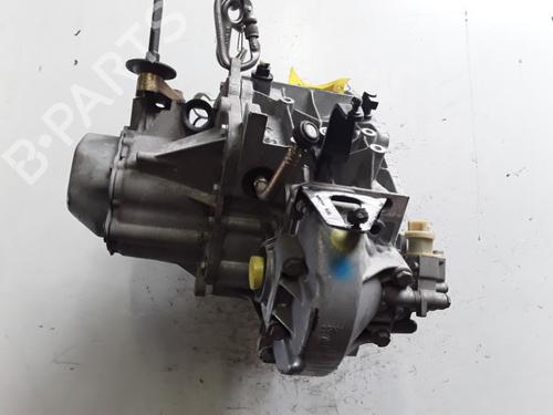 Gearbox PEUGEOT 406 (8B) 1.9 TD | BP28338456M3