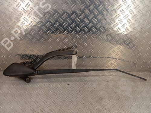 front-windshield-wiper-arm-renault-scenic-ii-jm01_-2003-2004-2005-2006-2007-2008-2009-2010-34530624 main image