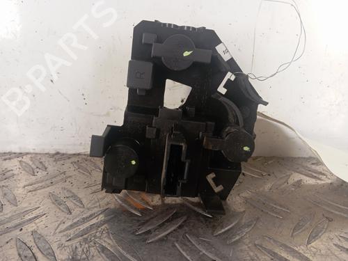 Used Lamp holder Lamp holder PEUGEOT 206+ (2L_, 2M_) 1.4 HDi eco 70 (68 hp) 29448187 29448187
