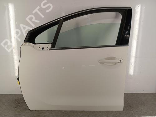 Used Left front door PEUGEOT 208 I (CA_, CC_) 1.6 HDi (92 hp) 28346794