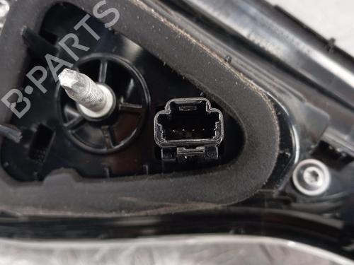 right-tailgate-light-renault-clio-v-b7_-2019-40173595 main image