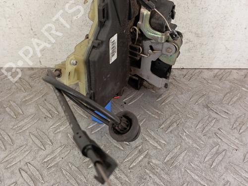 Front right lock VW TRANSPORTER T5 Van (7HA, 7HH, 7EA, 7EH) 1.9 TDI | BP28348126C97 