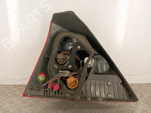 Used Right taillight Right taillight HONDA CIVIC VII Hatchback (EU, EP, EV) 1.7 CTDi (EP4, EU9) (100 hp) 34140589 34140589