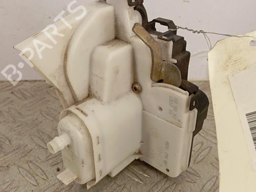Rear left lock VW POLO (6N2) 1.9 SDI | BP30156637C100