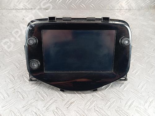 Used Display monitor Display monitor 39521688 39521688