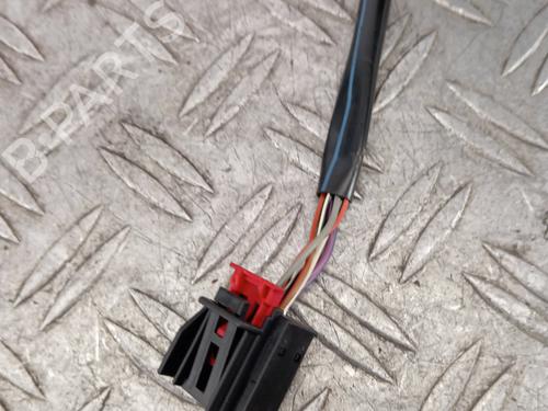 Right mirror VW TOURAN (1T1, 1T2) 2.0 TDI | BP29004923C27