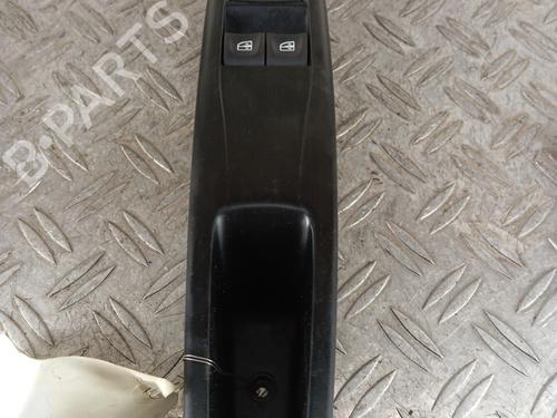 Used Left front window switch RENAULT SCÉNIC III (JZ0/1_) 1.5 dCi (110 hp) 31332856