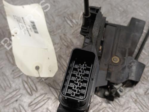 Front left lock VOLVO V50 (545) 1.6 D | BP28346068C98 