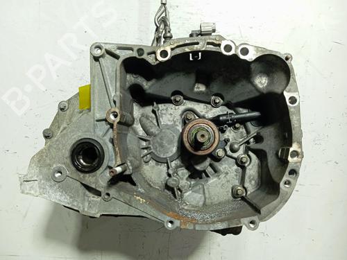 Used Gearbox RENAULT WIND (E4M_) 1.2 (E4MF) (101 hp) 32684395