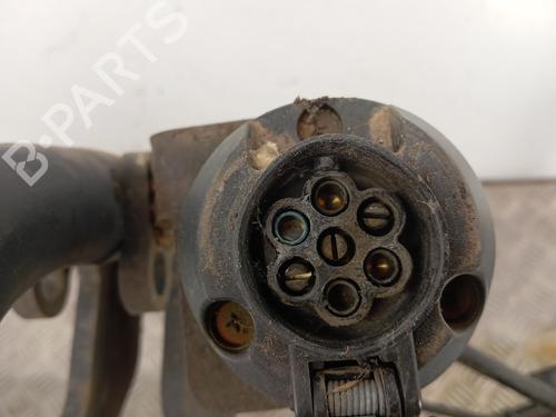 tow-ballmechanism-citroen-c4-picasso-ii-2013-38101771 main image