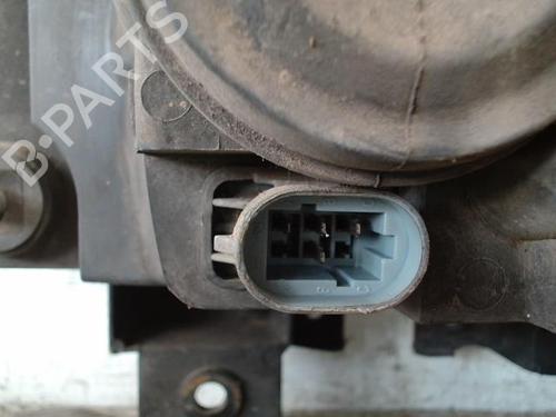Used Right headlight RENAULT ESPACE III (JE0_) 2.2 dCi (JE0K) (130 hp) 28349666
