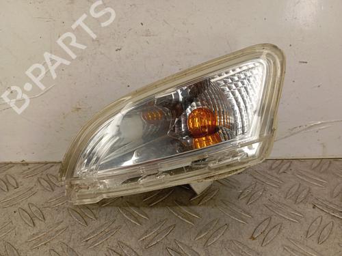 Used Left front indicator RENAULT TWINGO II (CN0_) 1.2 16V (CN04, CN0B) (75 hp) 31097656