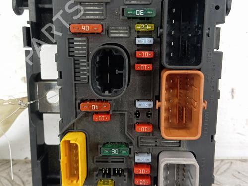Used Fuse box Fuse box PEUGEOT 207 (WA_, WC_) 1.4 HDi (68 hp) 31018264 31018264