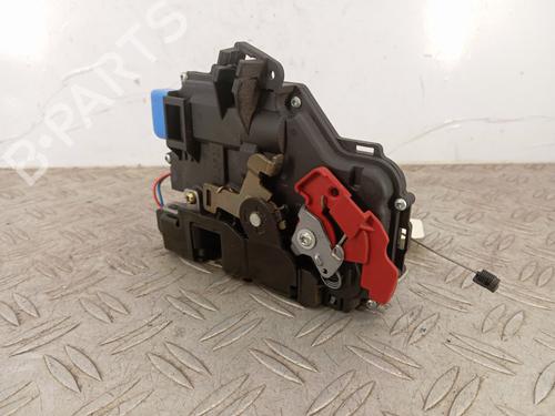 Højre fortil lås VW GOLF PLUS V (5M1, 521) 2.0 TDI 16V | BP30752300C97