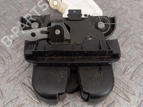Used Tailgate lock AUDI A4 B6 Avant (8E5) 2.0 (130 hp) 30444026
