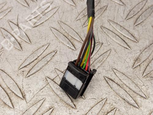 Lusterko boczne lewe RENAULT MEGANE IV Hatchback (B9A/M/N_) 1.5 dCi 110 (B9A3) | BP30850864C26