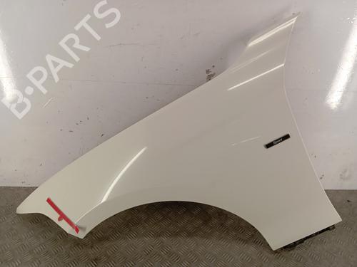 Used Left front fenders BMW 1 (F20) 118 d (143 hp) 29271533