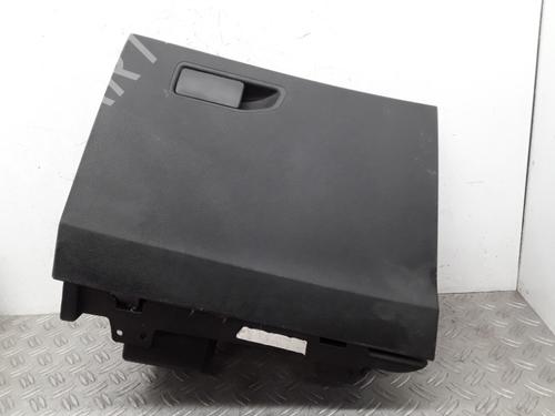 Used Glove box PEUGEOT 3008 II SUV (MC_, MR_, MJ_, M4_) 2.0 BlueHDi 150 (MJAHXH, MJAHXV, MJAHXG, MJAHSH, MJAHRH,... (150 hp) 28339357
