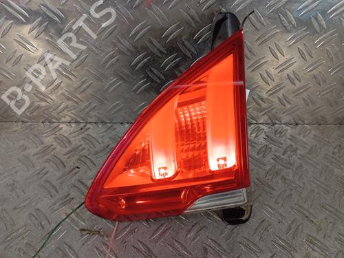 Feu de coffre droit PEUGEOT 2008 I (CU_) 1.6 BlueHDi 120 (120 hp) 31977173