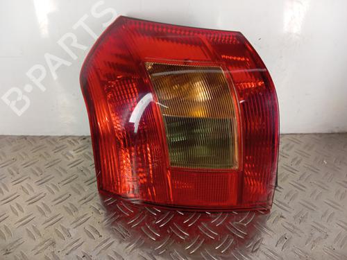 Venstre Baklys TOYOTA COROLLA (_E12_) 2.0 D-4D (CDE120R, CDE120L_) (116 hp) 28338634