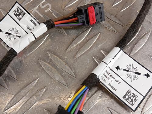 tailgate-lift-support-volvo-xc60-i-suv-156-2008-2009-2010-2011-2012-2013-2014-2015-2016-2017-2018-32065269 main image