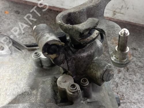 Gearbox VW POLO IV (9N_, 9A_) 1.4 TDI | BP32392131M3 
