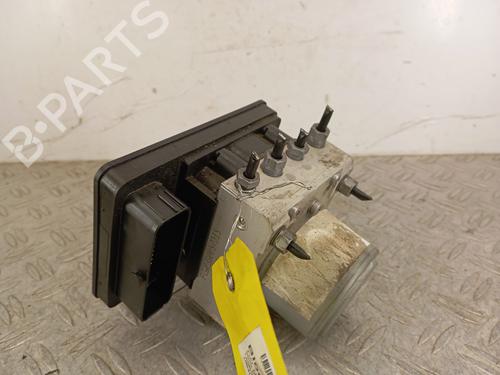 Used ABS pump FIAT 500X (334_) 1.6 D Multijet (334AXA1B, 334AXA11) (120 hp) 31332858