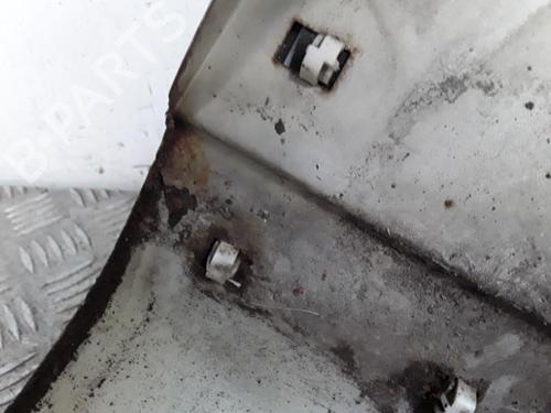 Used Left front fenders KIA SORENTO I (JC) 2.5 CRDi 4WD (140 hp) 28344351